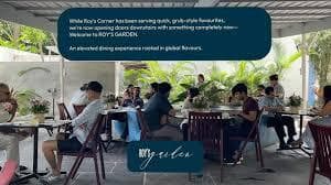Roy's Cafe ambiance